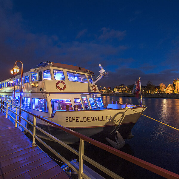 Saturday Night Dinner Cruise