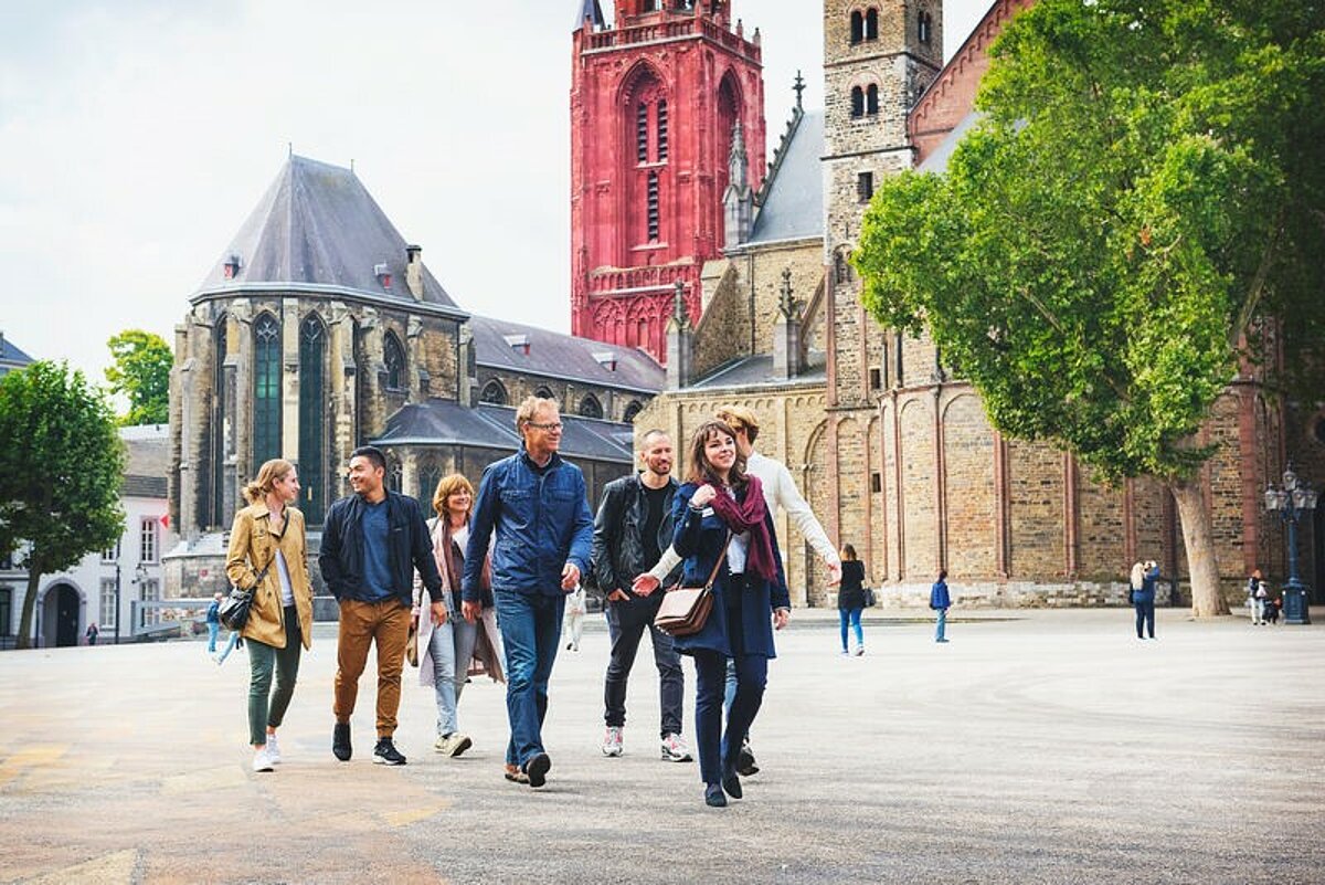 Rondvaart Plus Stadswandeling met een Maastricht Guide