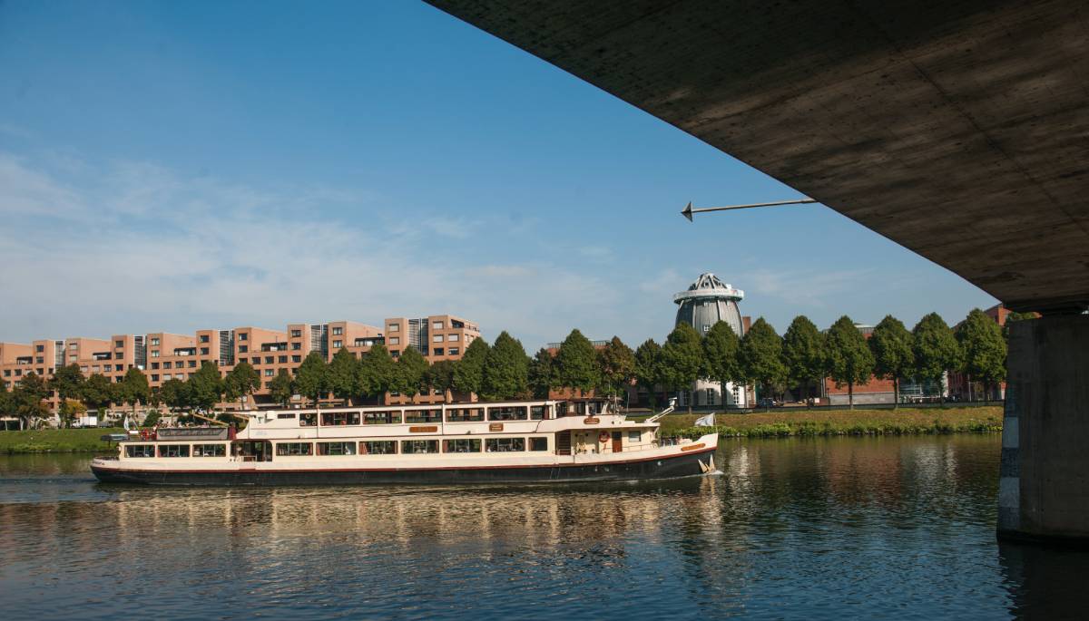 city tours maastricht